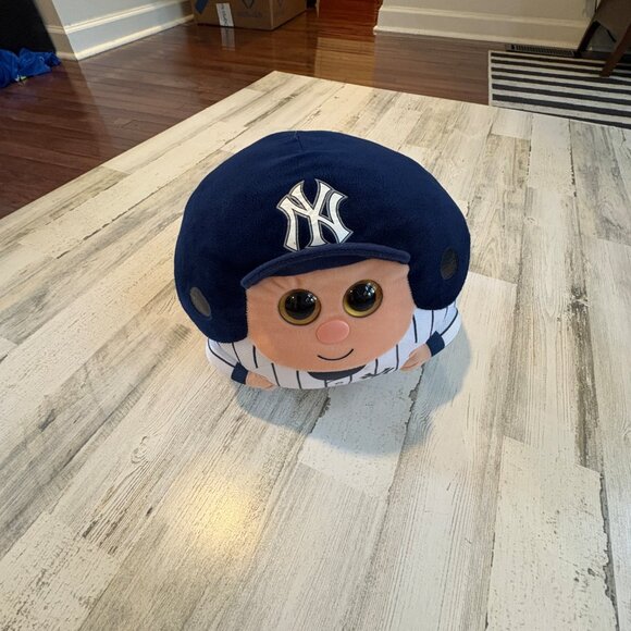 TY Beanie Ballz Large Plush Ball 12” New York Yankees Player Stuffed Toy - Picture 2 of 2